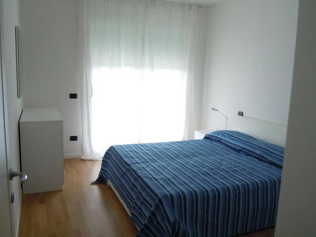 Residence Il Poggio Al Sole Toscolano Maderno Italy
